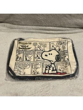 Snoopy Comic Print Shoulder Bag